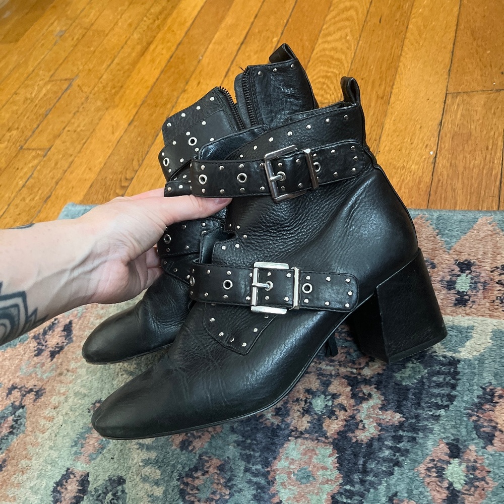 Rebecca minkoff booties